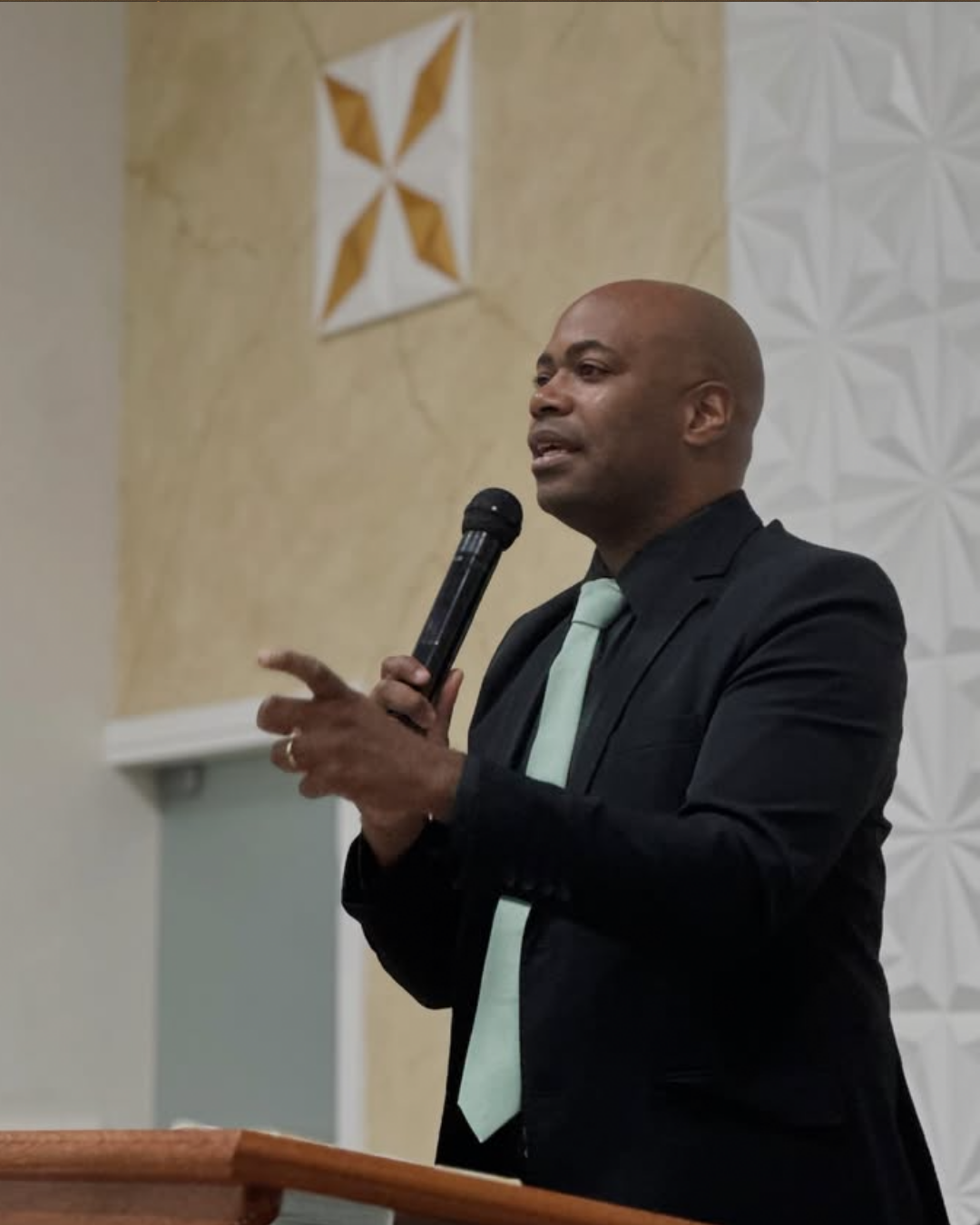 Pastor Presidente Jairo Santana